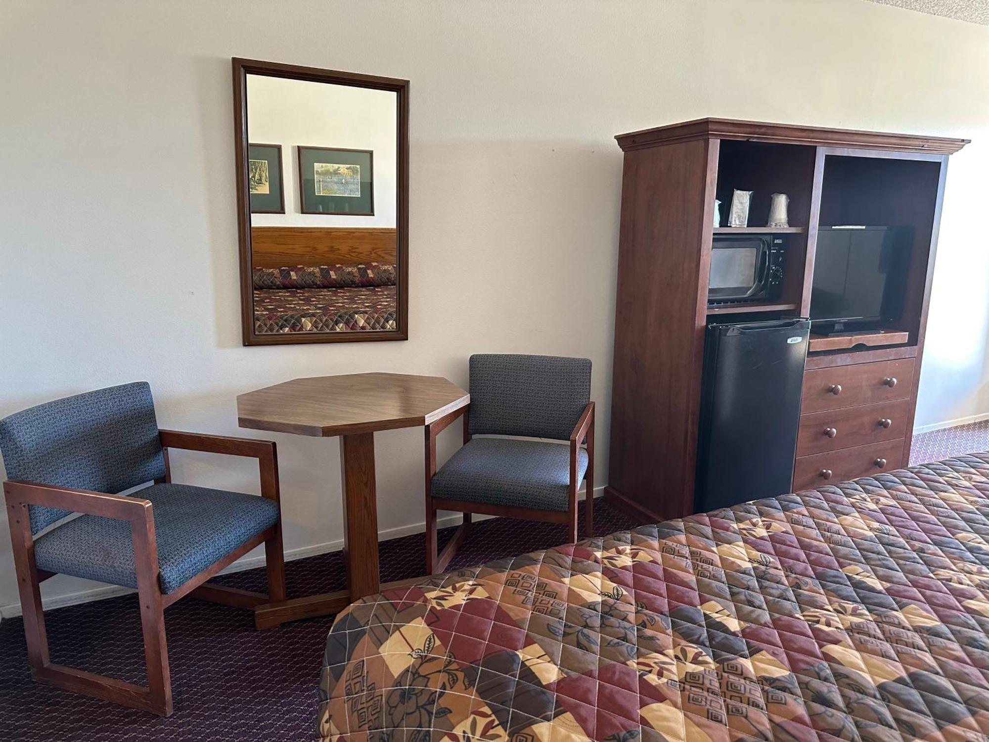 Windcrest Inn And Suites Fredericksburg Buitenkant foto