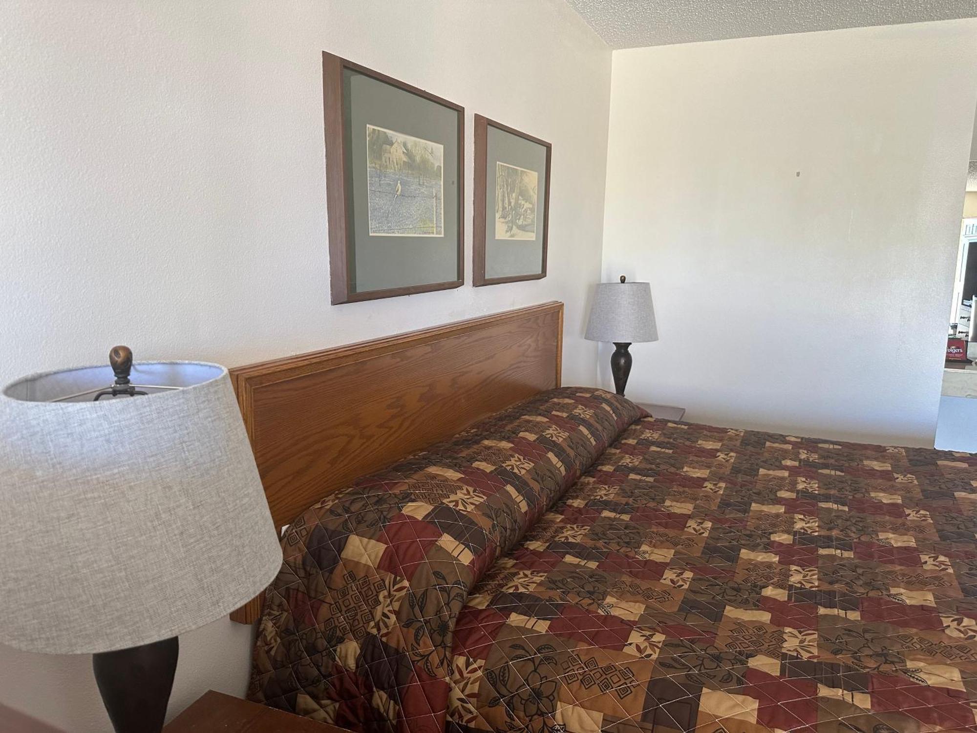 Windcrest Inn And Suites Fredericksburg Buitenkant foto