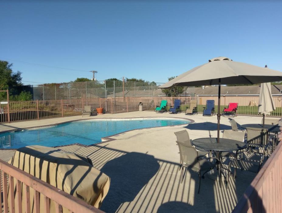 Windcrest Inn And Suites Fredericksburg Buitenkant foto